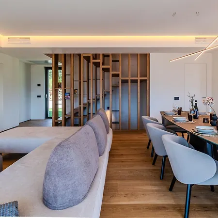 Villa Aura By Interhome