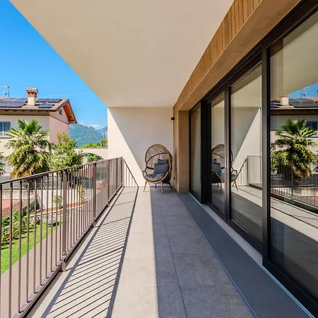 Aura By Interhome