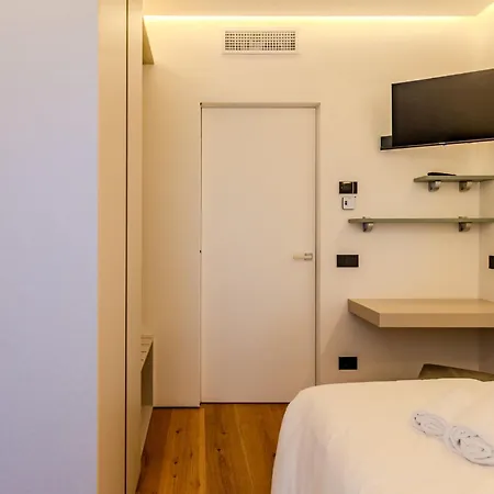 Aura By Interhome * Colico