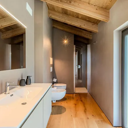 Aura By Interhome Colico