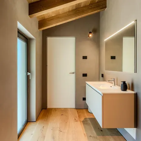 Villa Aura By Interhome