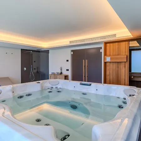 Villa Aura By Interhome *